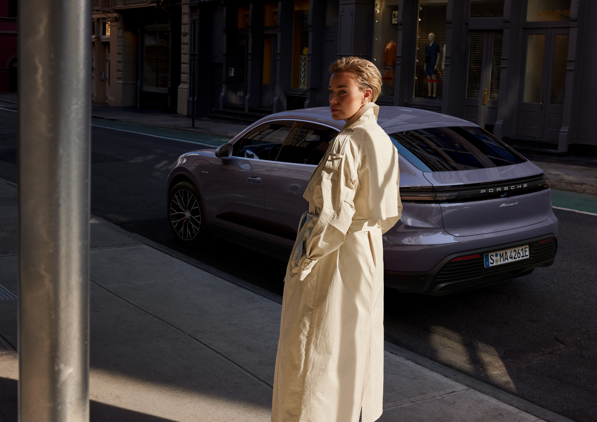 Das Bild zeigt den Macan Electric. 