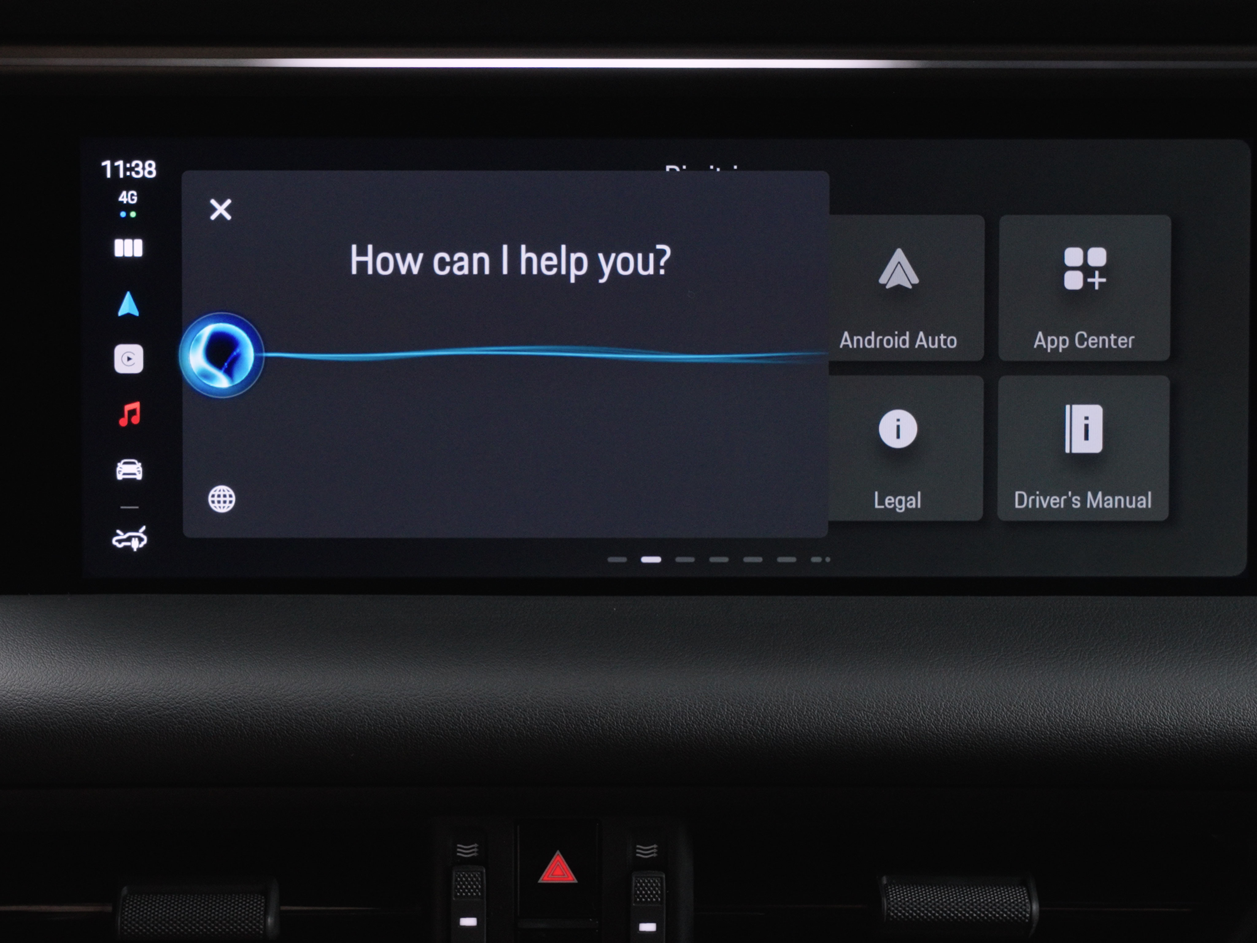 Vorderansicht des Infotainmentsystems im PCM.